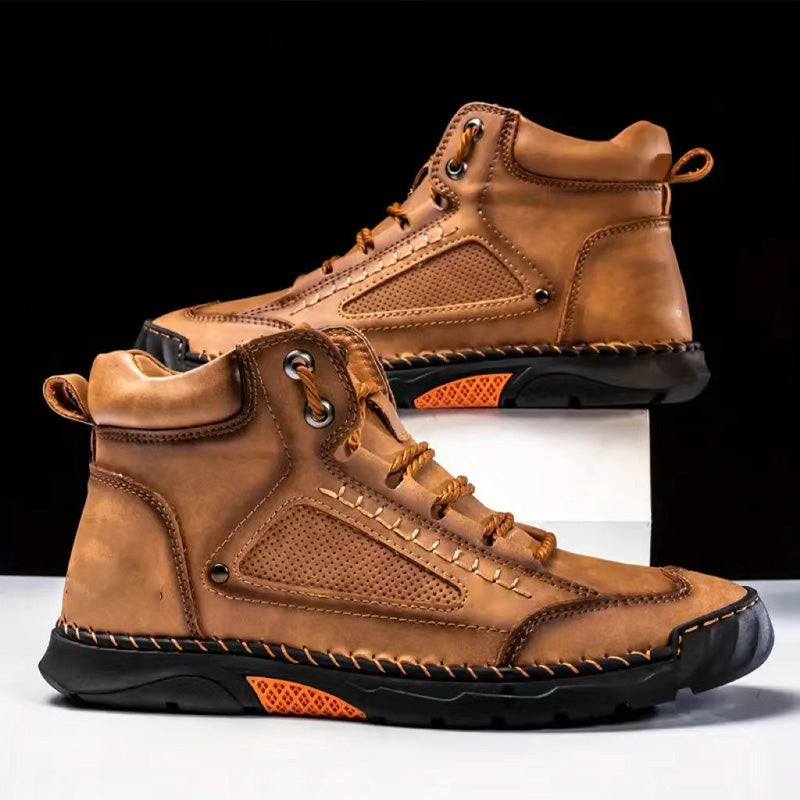 💥The Ultimate Versatile Footwear: Men‘s Hand-Stitched Boots with Supportive Flat Sole & Effortless Style
