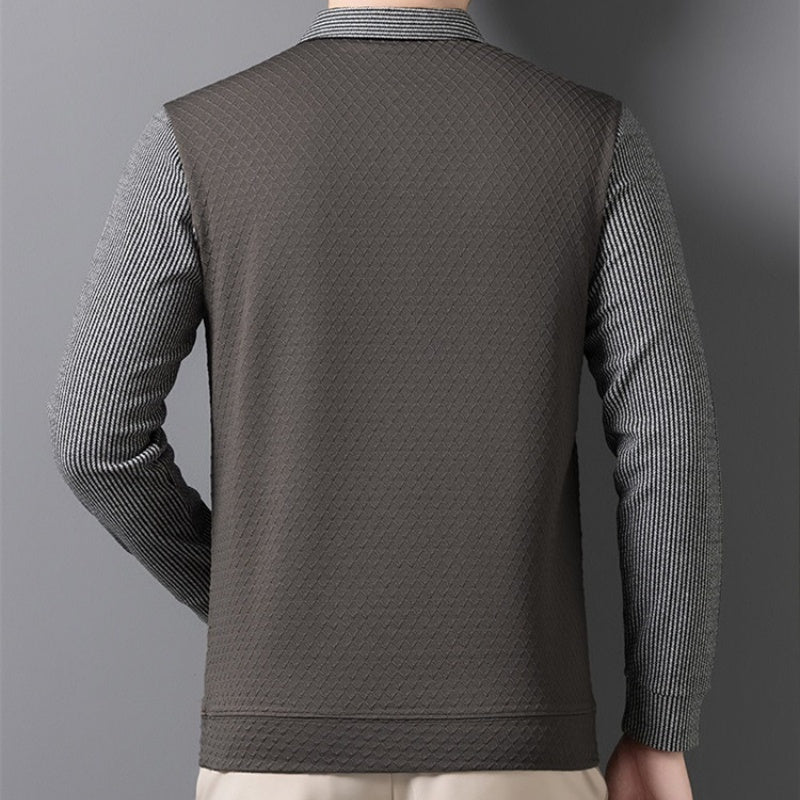 🌟New autumn men's faux two-piece cardigan with a turn-down collar.