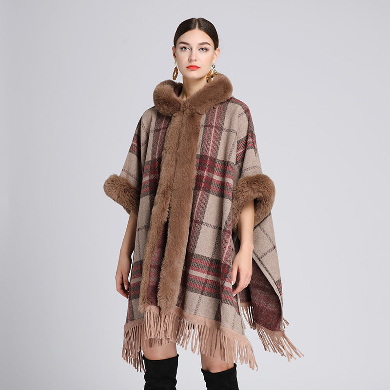 🎅Christmas Offer: 50% Off-Faux rabbit fur collar hooded cape
