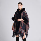 🎅Christmas Offer: 50% Off-Faux rabbit fur collar hooded cape