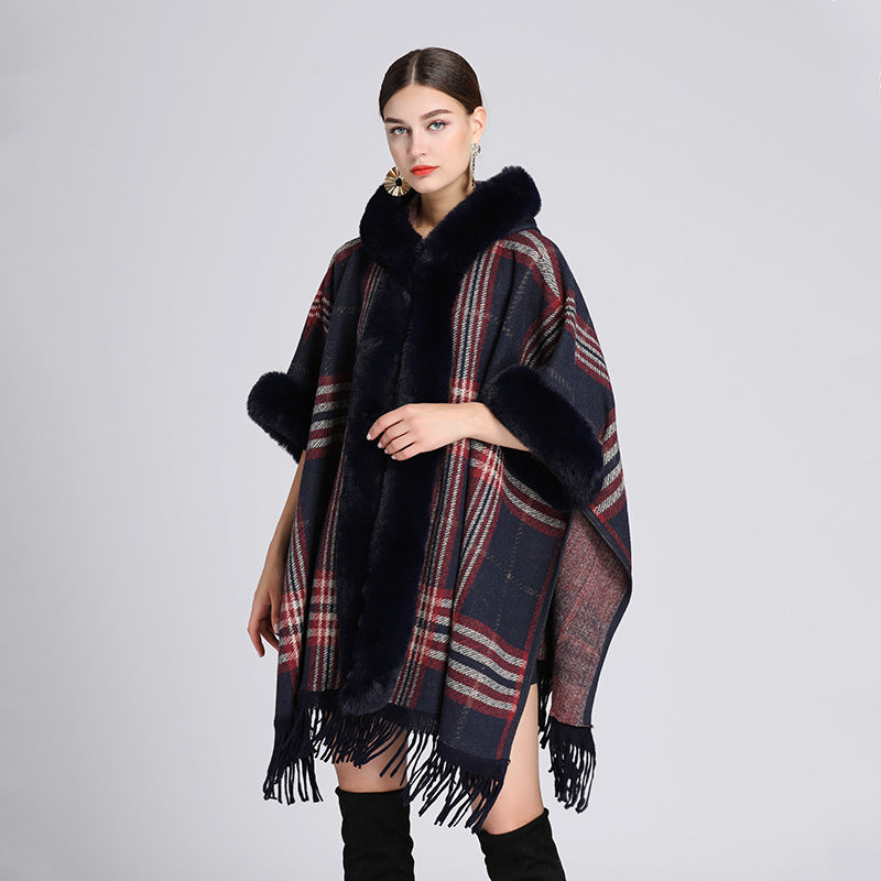 🎅Christmas Offer: 50% Off-Faux rabbit fur collar hooded cape