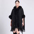 🎅Christmas Offer: 50% Off-Faux rabbit fur collar hooded cape