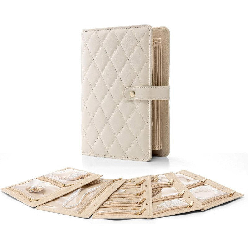 🥳 A Goddess’s Portable Treasure Trove 🥳💞 Huge Hit! ⛽💨 Exquisite, lightweight, and luxurious diamond-patterned jewelry organizer! With separate compartments to keep your jewelry tangle-free, this little jewelry vault protects your pieces from dust 🛍️